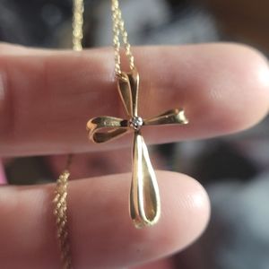 10k cross necklace